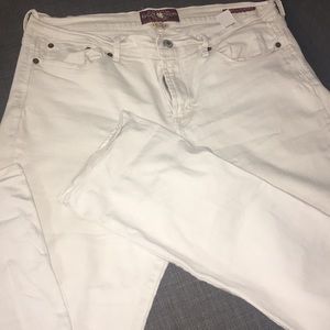 Lucky straight leg jeans